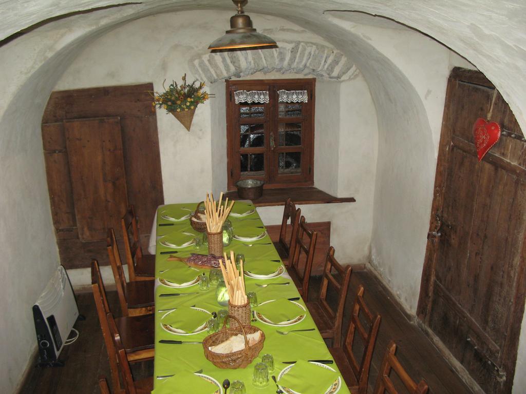 Agriturismo Barba Gust Чезана-Торинезе Екстер'єр фото