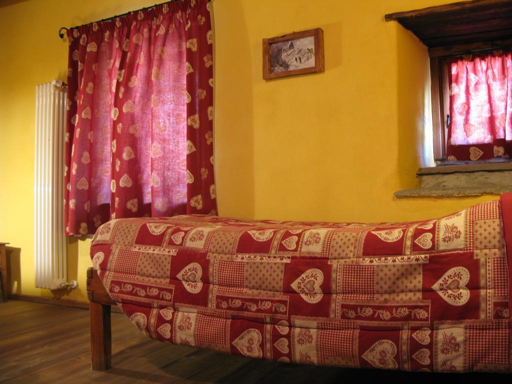 Agriturismo Barba Gust Чезана-Торинезе Екстер'єр фото